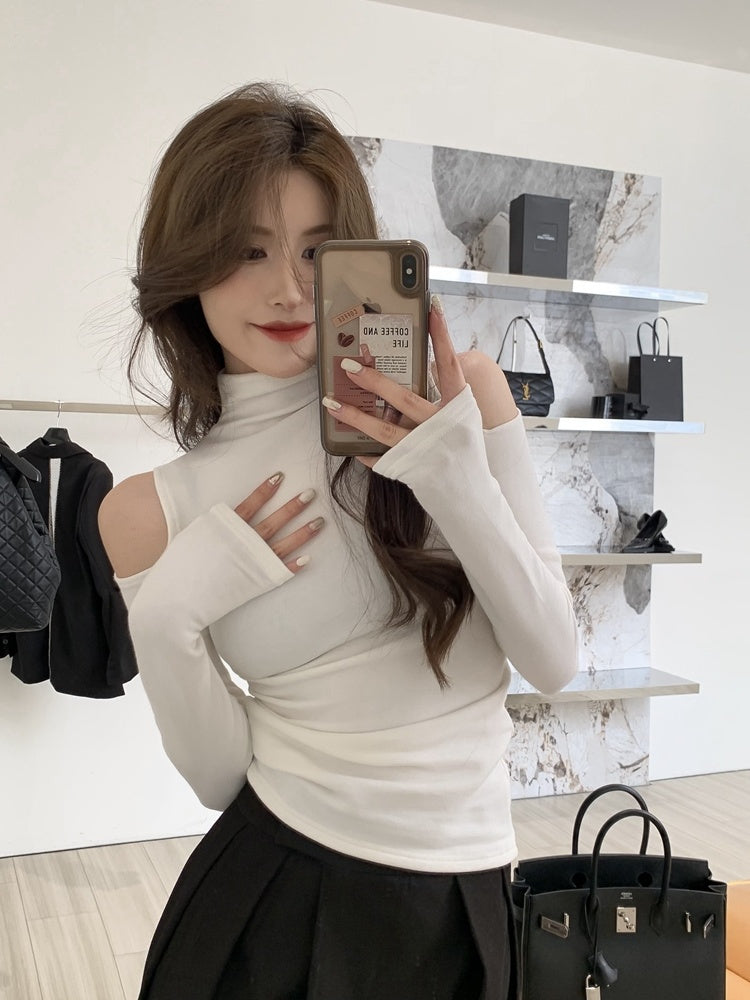 Aria Slim Fit Turtleneck Long Sleeve Top