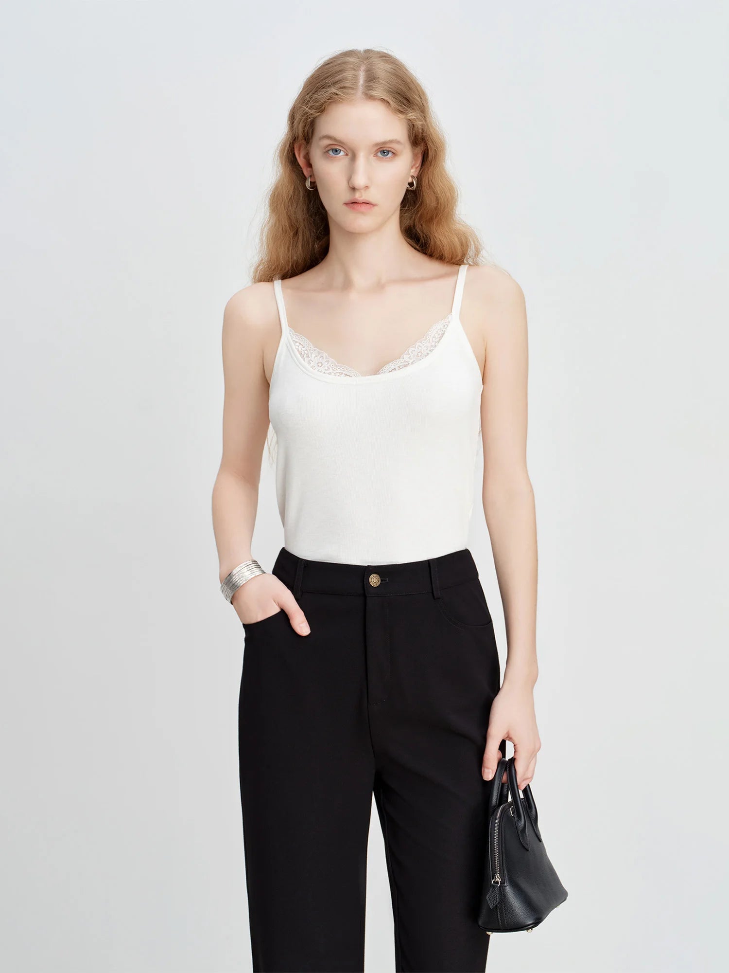 Women’s Slim-Fit Strapless Lace Trim Camisole Top