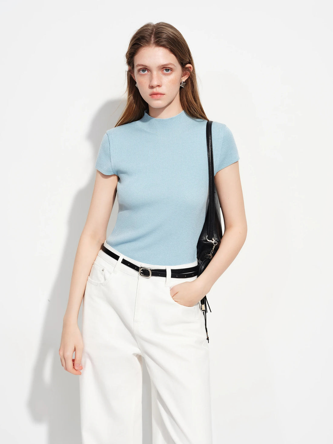 Women’s Semi-High Neck Wool Knit Short Sleeve Sweater